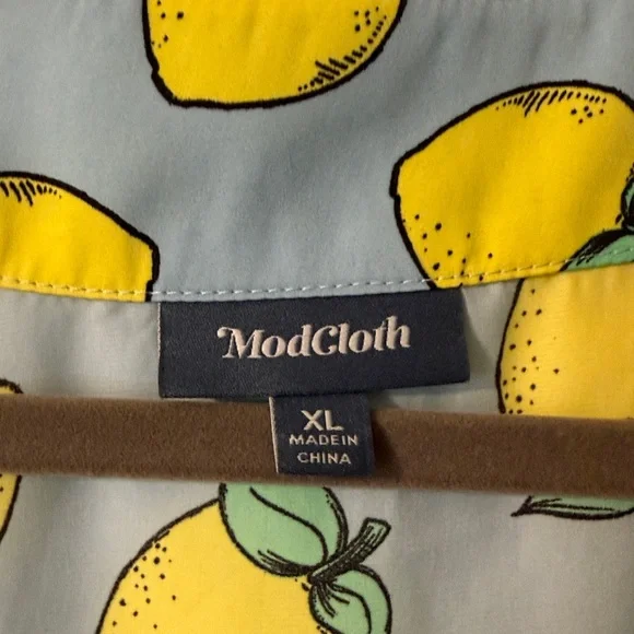 ModCloth Lemon Shirt - Picture 5 of 6